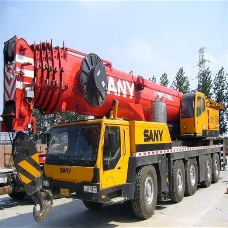 新郑附近工地哪里有吊车出租|应急吊装服务|24小时灵活调度