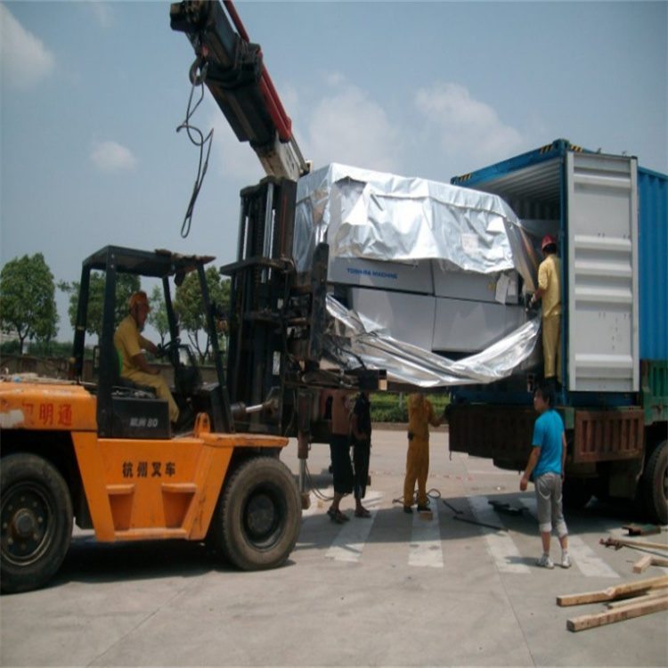 新郑随车吊12吨能吊多重